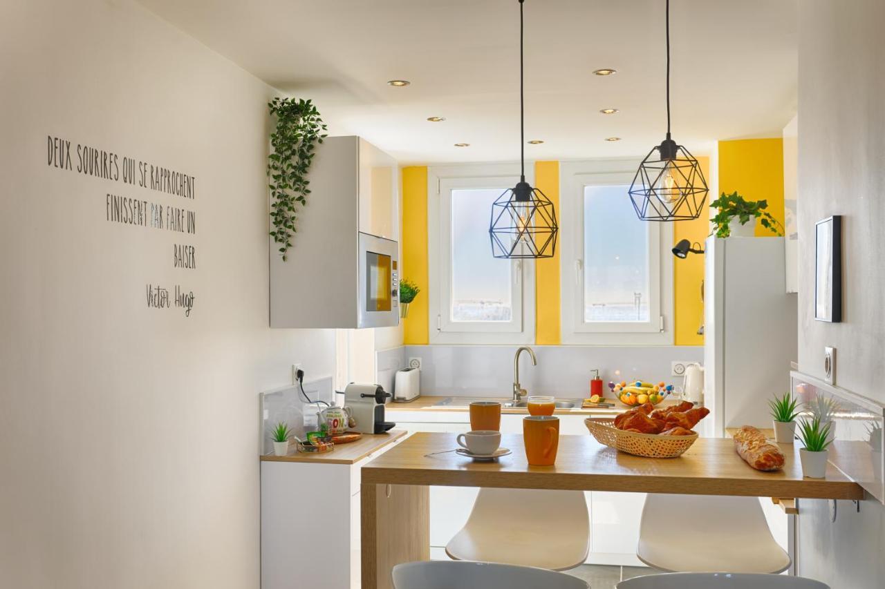 Smile Home-Nid Panoramique Vue Wow ! Spadeco - Loungezen - Terrasse Ensoleillee - Arrivee Autonome - Netflix - Emplacement Ideal - Lumineux - Renove A Neuf - Wifi Fibre - Montpellier Luaran gambar
